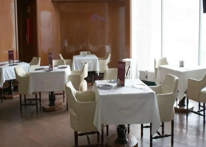 Escala Del Norte Hotel 3*